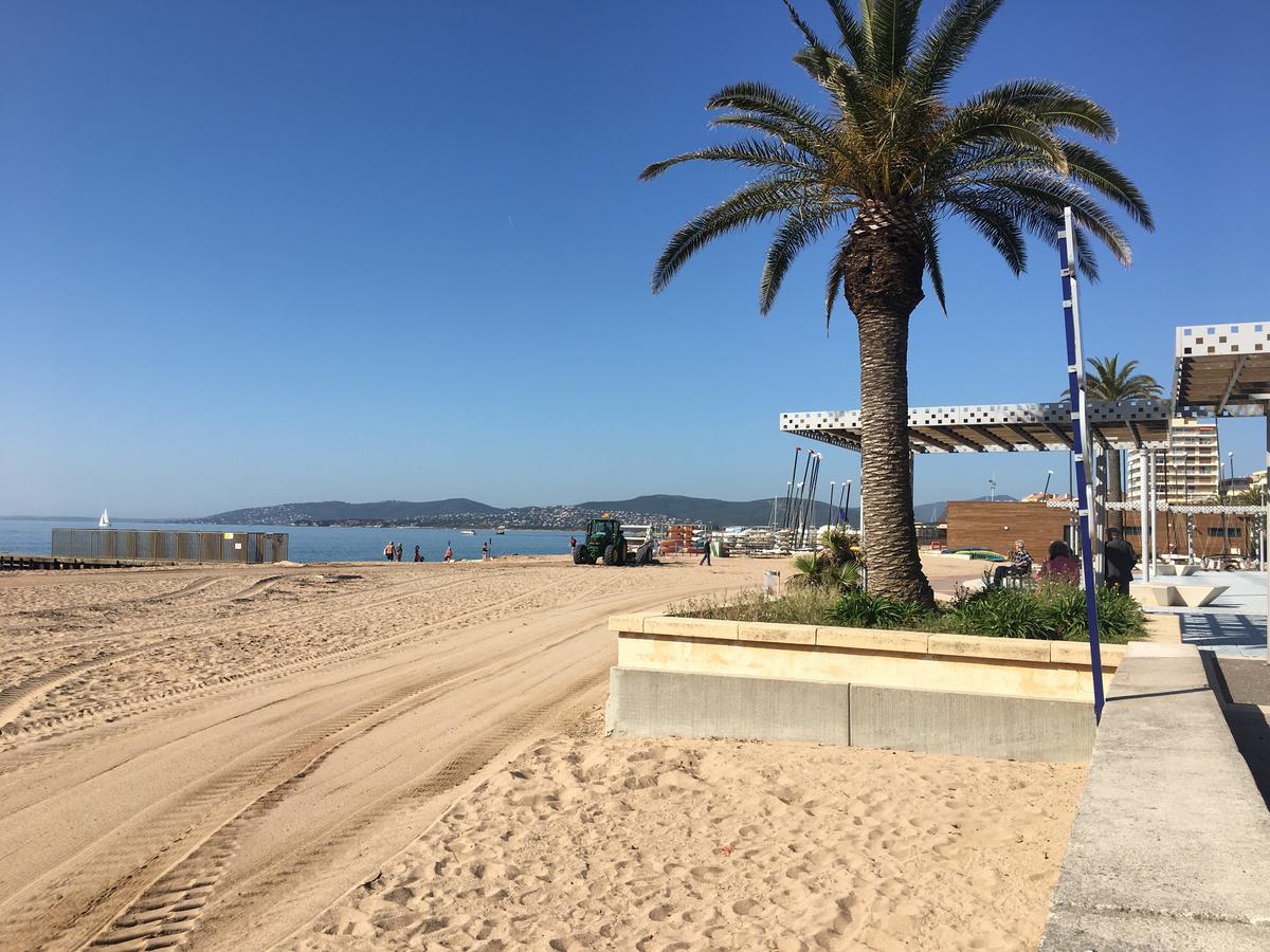 شقة Fréjus  في Les Pins Maritimes المظهر الخارجي الصورة